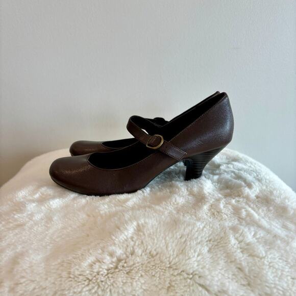 Lower East Side Women's Buckle Strap Classic Mary Jane 2" Heel Size 9 Brown - Picture 6 of 7